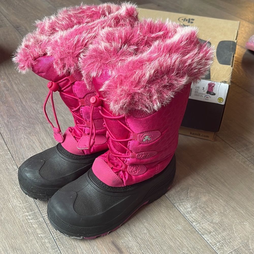 Kamik Pink Snowboots Size 3